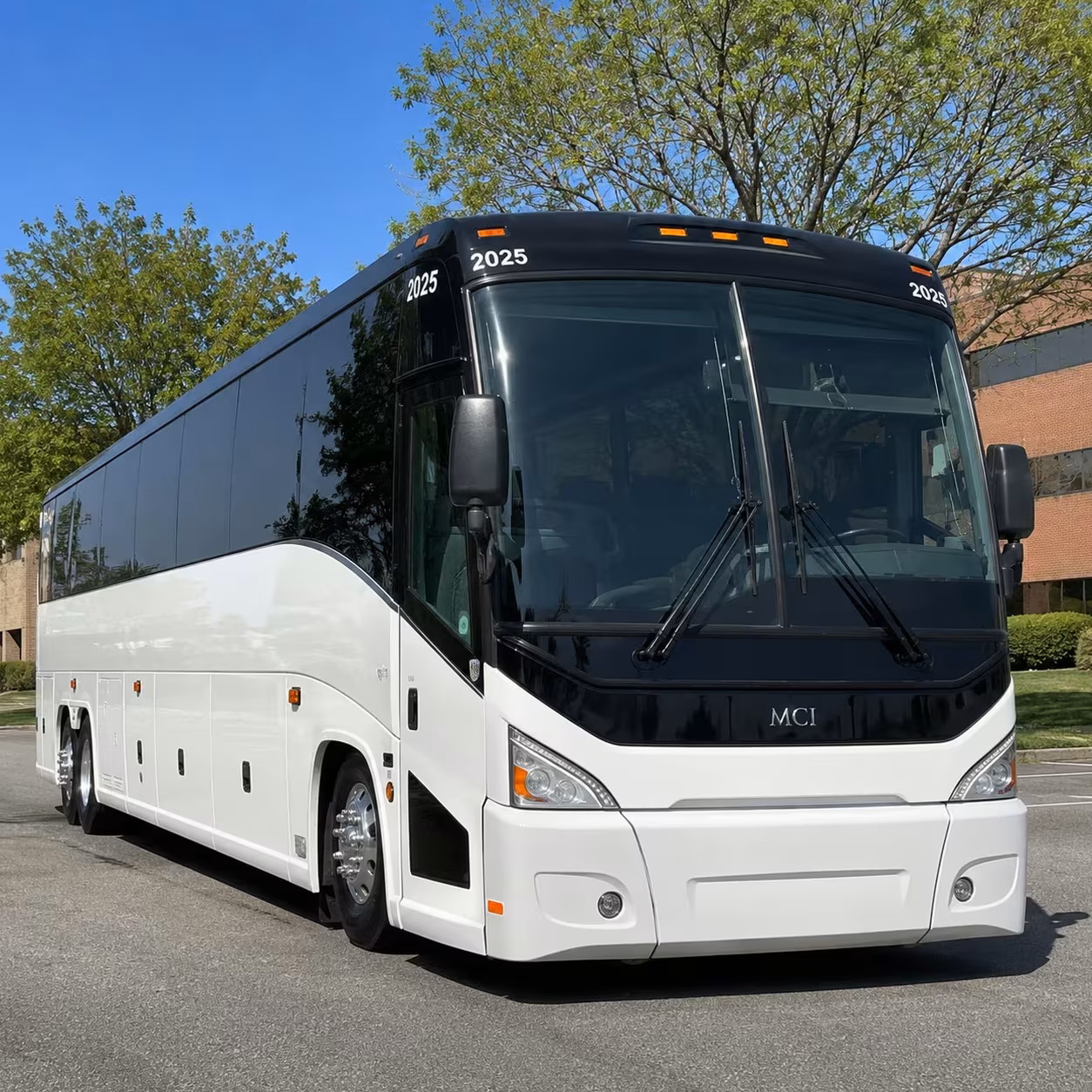 charter bus rentals for los angeles corporate events and conferences