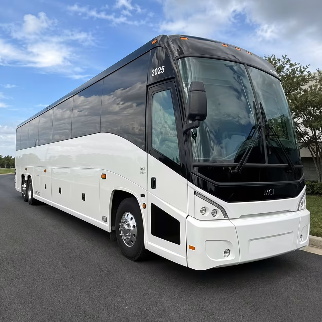 hollywood bowl charter bus rentals in los angeles